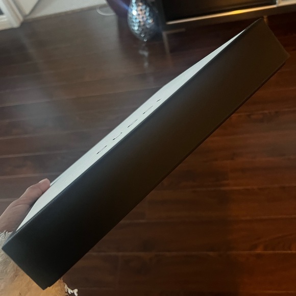 10 x 10 gucci box. - Picture 2 of 2